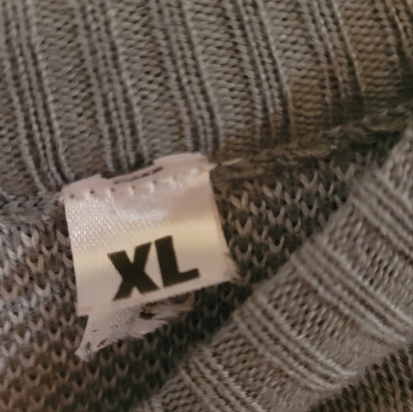 Texas A&M Sweater - Picture 10 of 10